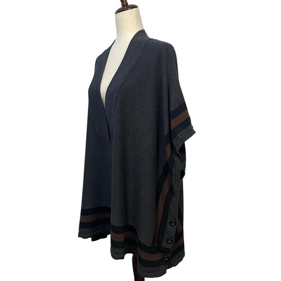 Hinge | Nordstrom Poncho Sweater Oversized V-Neck Boho Top Charcoal Brown XS / S - Picture 3 of 16